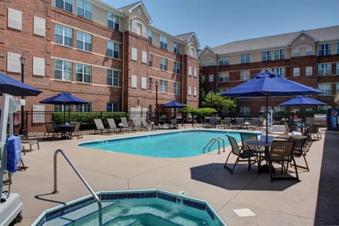 Residence Inn by Marriott Cleveland Beachwood Hotel in Beachwood