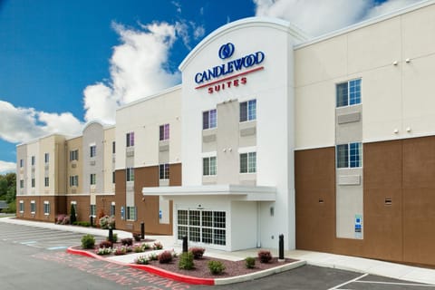 Candlewood Suites Harrisburg I-81 Hershey Area, an IHG Hotel Hotel in Pennsylvania