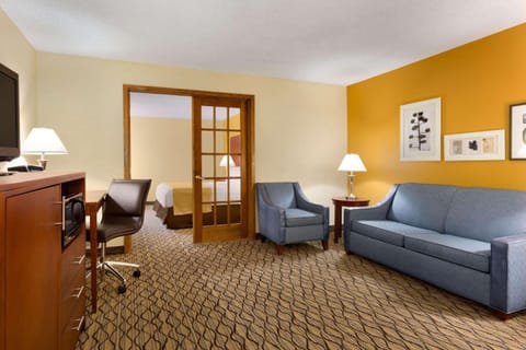 Country Inn & Suites by Radisson, Mishawaka, IN Hotel in Granger