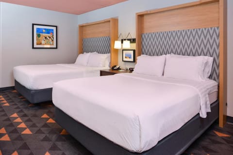 Holiday Inn Auburn-Finger Lakes Region, an IHG Hotel Hotel in Cayuga Lake