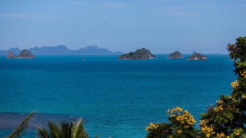 Luxury Baan Hansa at The Intercontinental Samui Villa in Ko Samui