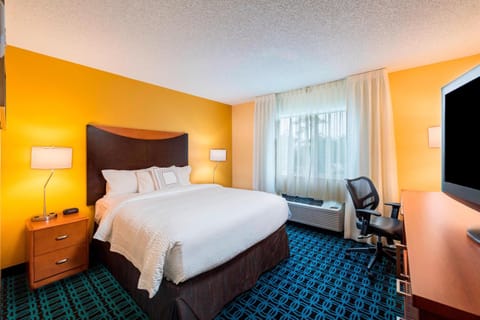 Fairfield Inn and Suites St Petersburg Clearwater Hotel in Pinellas Park