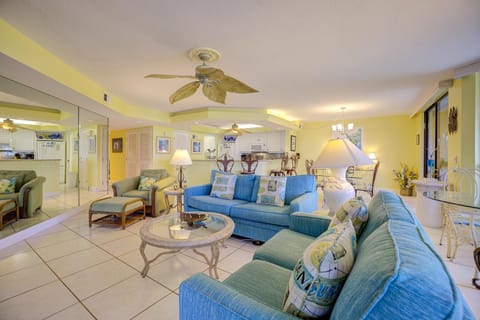 Pine Cove #304 House in Sanibel Island