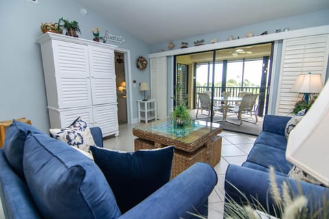 Sandpiper Beach #405 House in Sanibel Island