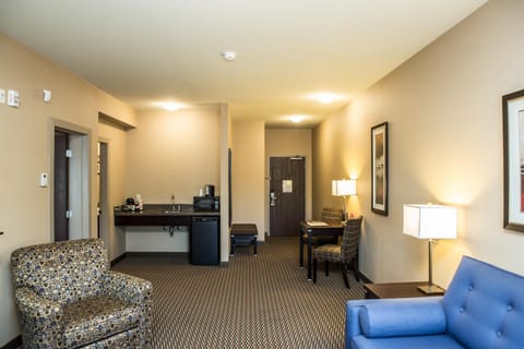 Comfort Suites Hotel in Kelowna