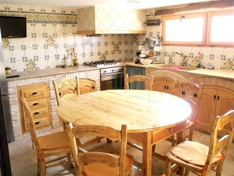 3 bedrooms chalet with private pool and wifi at Masdenverge Chalet in Montsià