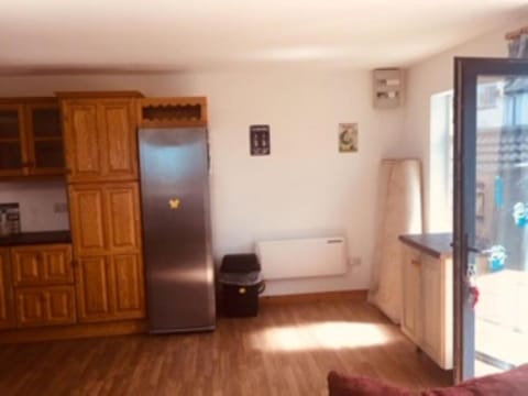 Teach Beag Cois Tra Apartment in County Clare