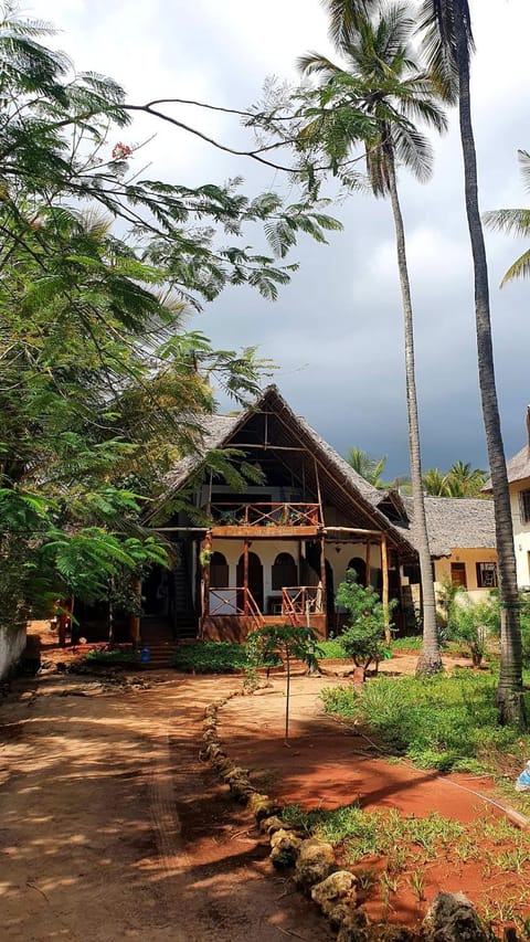 Lazy Beach House Bed and Breakfast in Unguja North Region