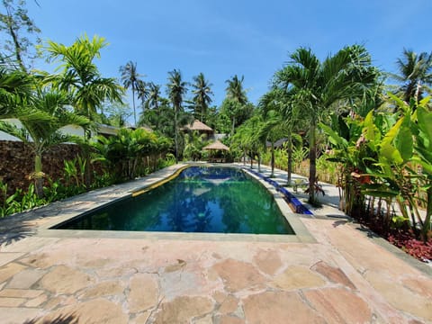 Palm Green Hotel Campground/ 
RV Resort in Pujut