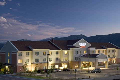 Fairfield Inn and Suites by Marriott Colorado Springs North Air Force Academy Hotel in Monument