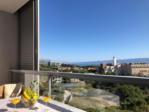 Balcony/Terrace, Garden view, Sea view, Street view