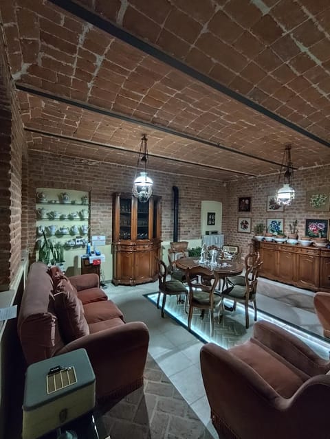 La Crota Bed and Breakfast in Asti