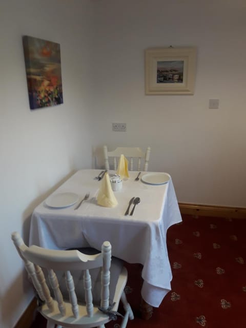 Cedar Lodge Accommodation H91 CF9D Alojamiento y desayuno in County Clare