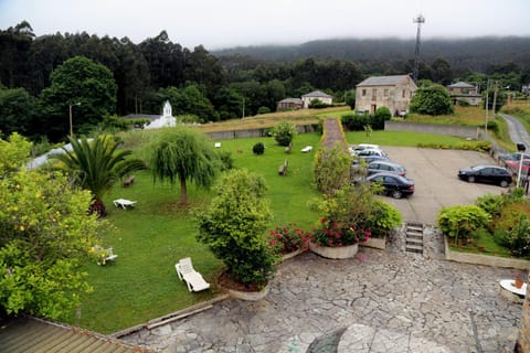 Garden, Balcony/Terrace, Pets, Garden view