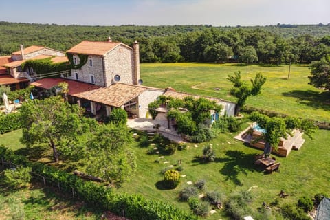 Property building, Garden view