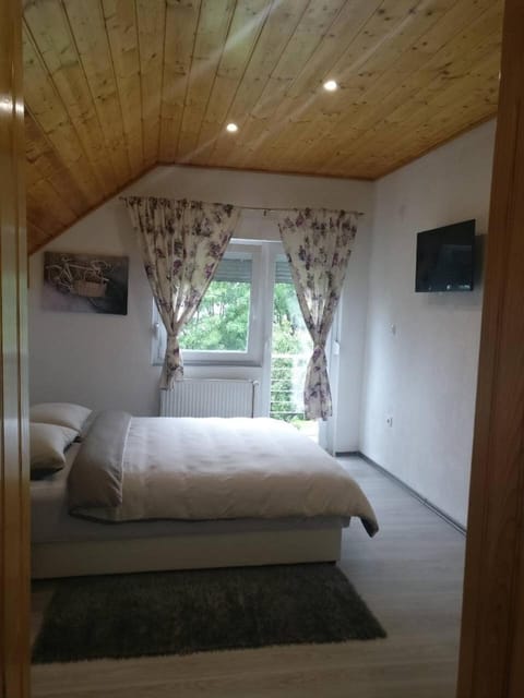 Guest House Jagoda Bed and Breakfast in Plitvice Lakes Park