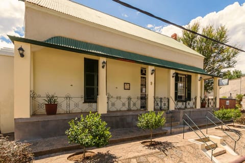 Facade/entrance, Street view