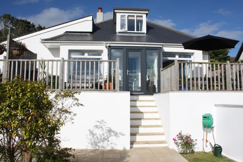 Patio, Facade/entrance, Day, Bird's eye view, On site