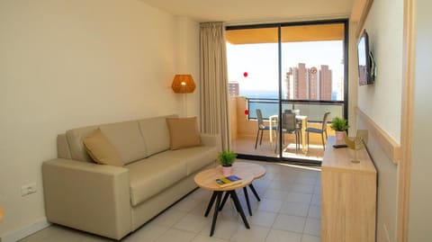 Balcony/Terrace, Living room, Seating area, Sea view