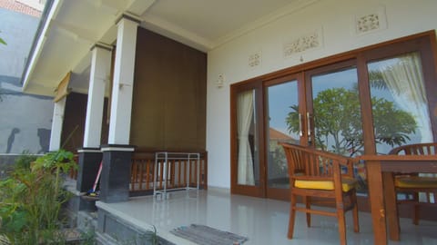 Rivera Beach Bed and Breakfast in Abang