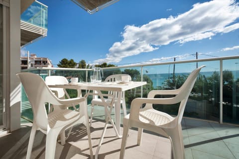 Rentalmar Gavina d'Or Apartamentos Apartment in Miami Platja