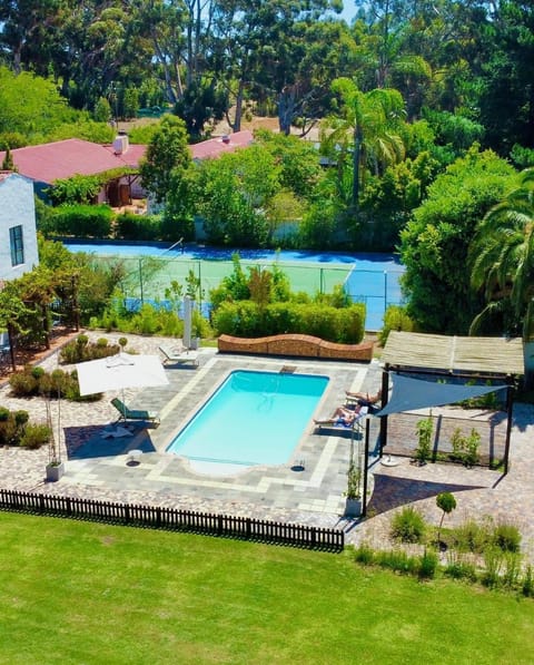 Property building, Natural landscape, Garden, Pool view, Swimming pool, sunbed