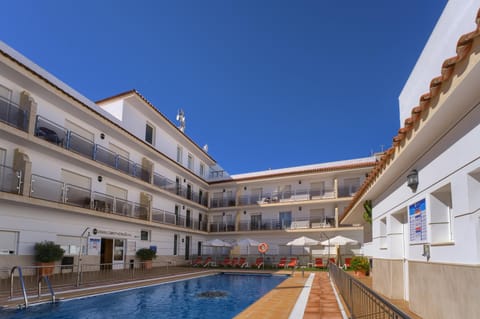 Balcony/Terrace, Pool view, Swimming pool