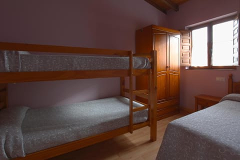 Apartamentos El Campal Apartment in Asturias