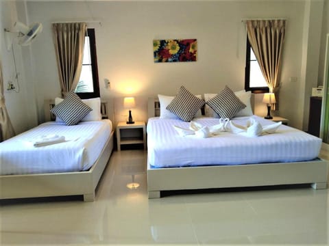 Breeze Bay Villa Resort in Ko Pha-ngan Sub-district