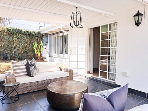 Thornton Gap Guesthouse Bed and Breakfast in Johannesburg