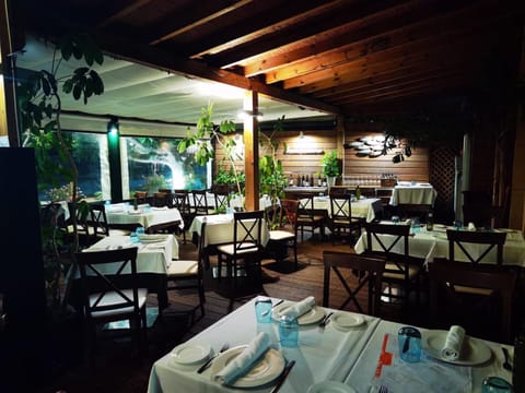 Hotel Embarcadero de Calahonda de Granada Hotel in Costa Tropical