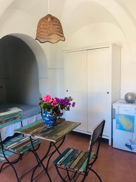 Studio Alli Casa in Pantelleria