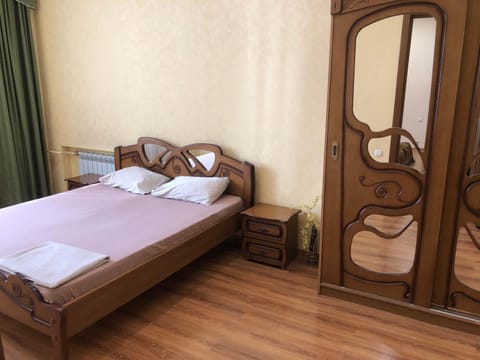 Elit Aparts on Puskina WIFI Apartment in Dnipro