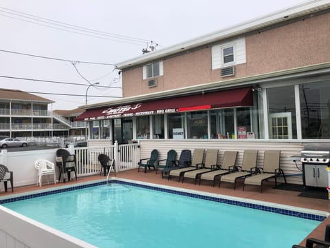 3 Bedroom Apartment Condo in Seaside Heights