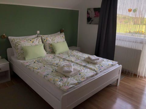 House Antonia Bed and Breakfast in Lika-Senj County