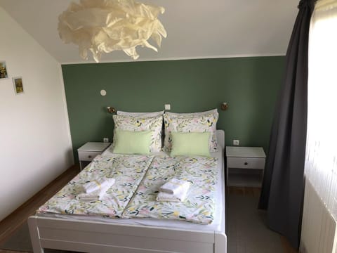 House Antonia Bed and Breakfast in Lika-Senj County