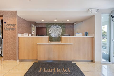 Fairfield Inn & Suites by Marriott Chicago Naperville Hotel in Naperville