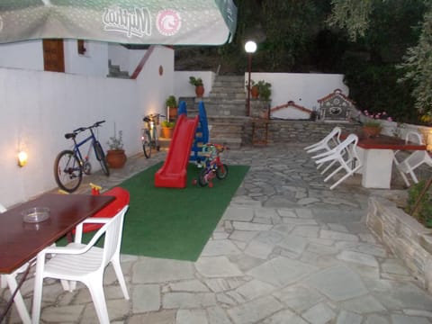 BBQ facilities, Garden, Area and facilities