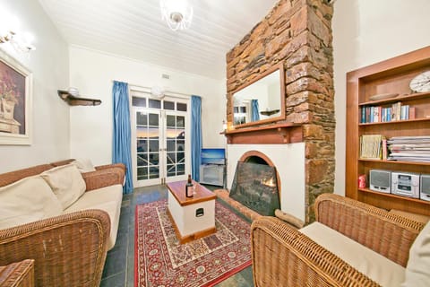 Vineyard Cottage BnB Bed and Breakfast in South Australia
