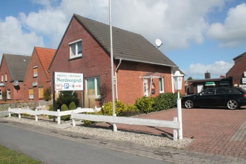 Property building, Facade/entrance, Neighbourhood