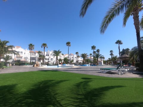 Apartamentos Golf Center Condo in Roquetas de Mar