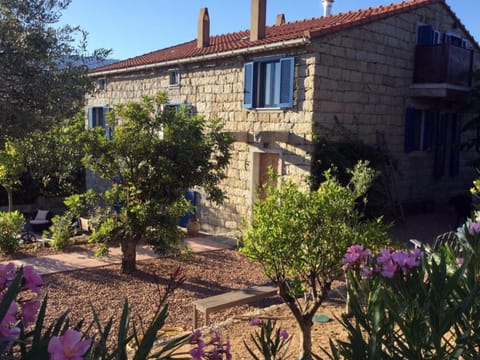 Le moulin de Figari House in Corsica