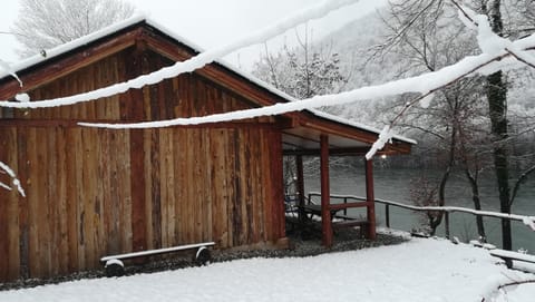 Property building, Winter