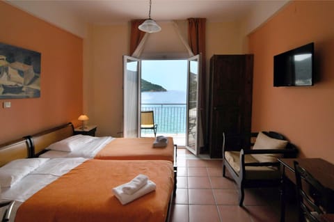 Golden View Hotel in Poros