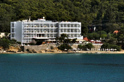 Golden View Hotel in Poros