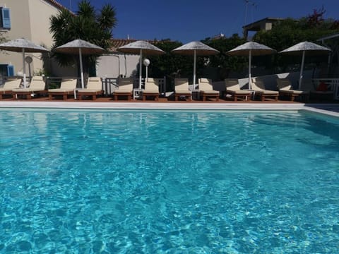 Bay's Apartahotel in Spetses