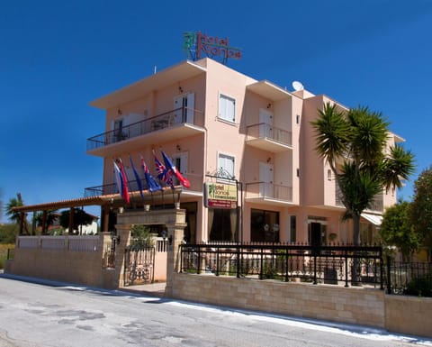 Hotel Klonos - Kyriakos Klonos Hôtel in Islands