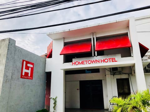 Hometown Hotel - Lacson Bacolod Gasthof in Bacolod