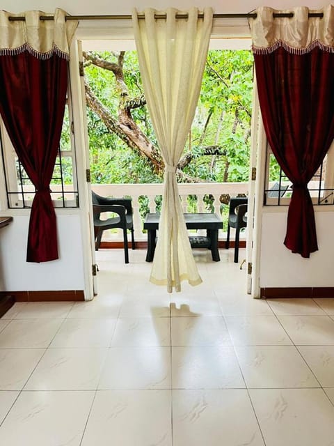 SkyView Villa Bed and Breakfast in Candolim