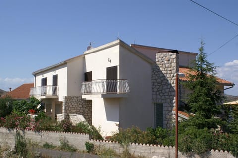 Apartments by the sea Zablace, Sibenik - 4251 Apartment in Šibenik